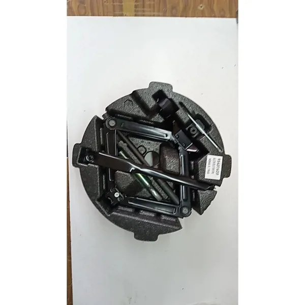 Opel Mokka X / Chevrolet Trax Bagaj İçi Stepne Lastik Tamir Seti Komple GM Orijinal 95437620 - 95131458 - GM / PSA Orijinal - Ürün Görseli 1