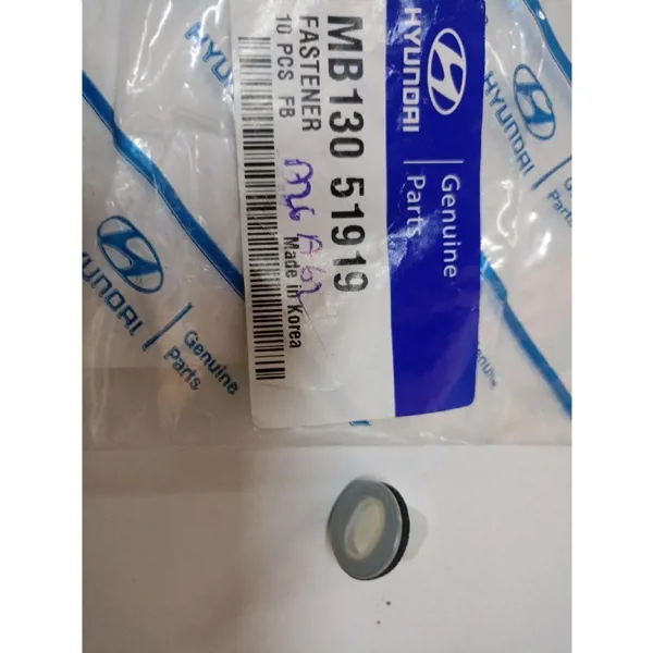 KİA STOP LAMBA MONTAJ FİBER KLİPS HYUNDAİ ORJİNAL - OEM Orijinal - Ürün Görseli 1