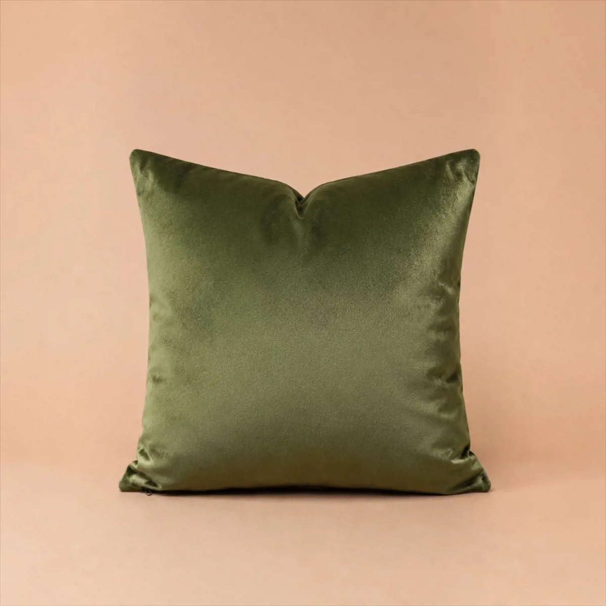 Haki Yeşil Kadife Kırlent Kılıfı  43x43 cm - Buppa - Ürün Görseli 1