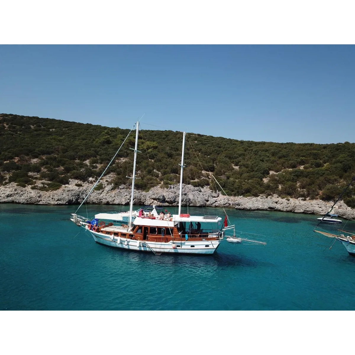8 Kişilik Standart Tekne Kiralama S449 Levant - Bodrum - Ürün Görseli 1