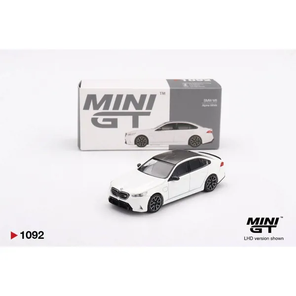 Mini GT 1/64 BMW M5 Alpine White MGT01092 - MINI GT - Ürün Görseli 1