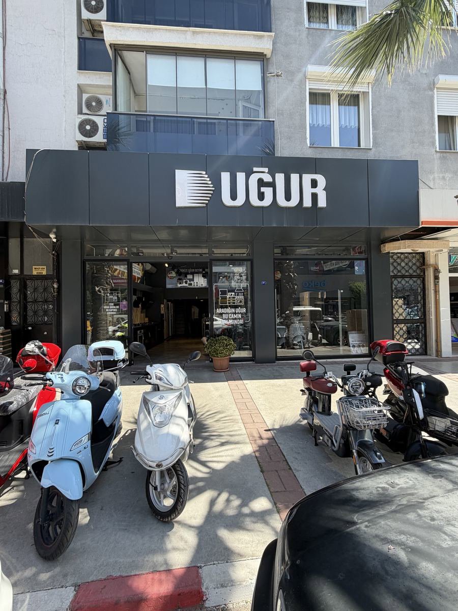 Veyisoğlu Kemalpaşa mağazası dış görünüm