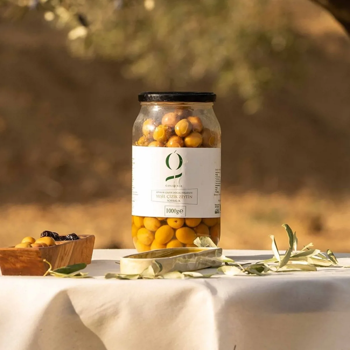 Sofralık Yeşil Kırma Zeytin - 2 Kg Pet - Ürün Görseli 1