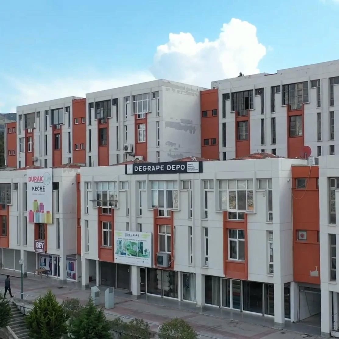 İzmir Depo