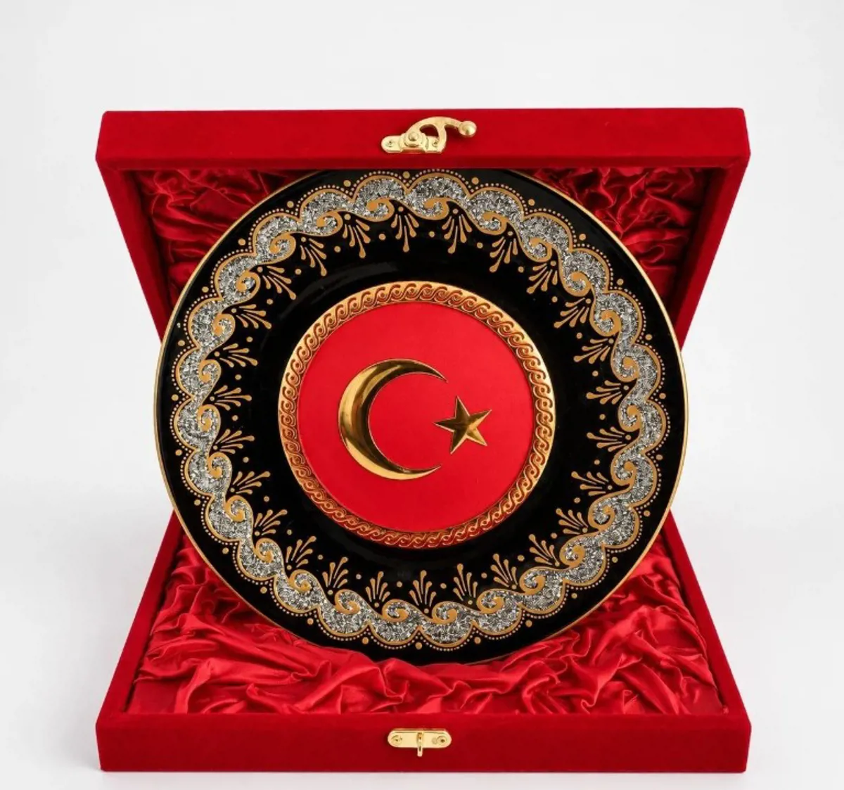 BAYRAKLI TABAK - Ürün Görseli 1