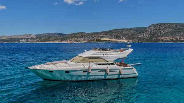 M250 SEA OF LOVE – Luxury  Motor Yacht for 6 Guests - Bodrum - Ürün Görseli 1